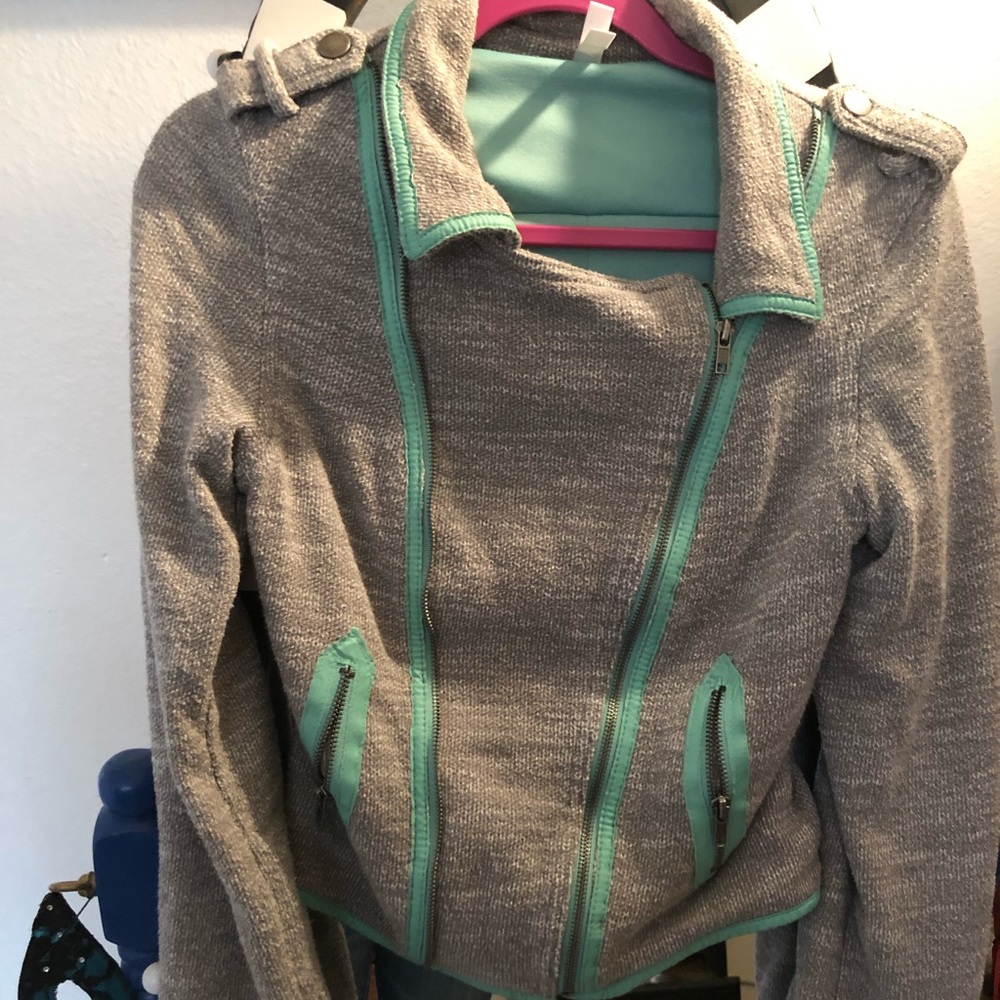 Double zipper jacket.